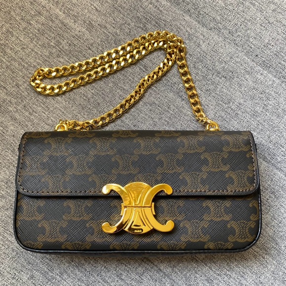 🎀🐰 NIB Triomphe Shoulder chain bag - Picture 1 of 8